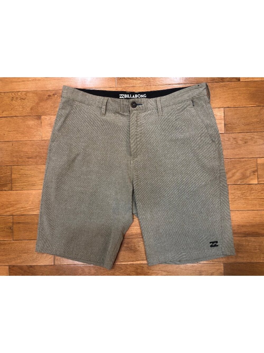Billabong Submersibles 4-Way Stretch Hybrid Brown Walk Shorts Size 36